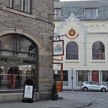 In The Heart Of Brosundet! Fully Equipped 3 Bed Ap Ålesund