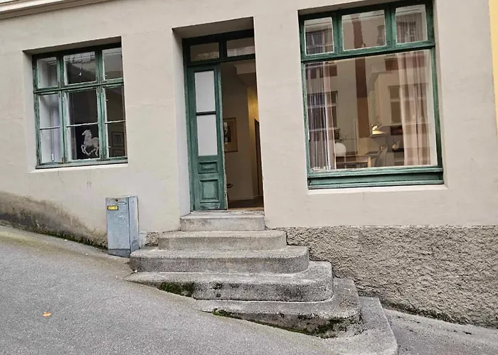 In The Heart Of Brosundet! Fully Equipped 3 Bed Ap